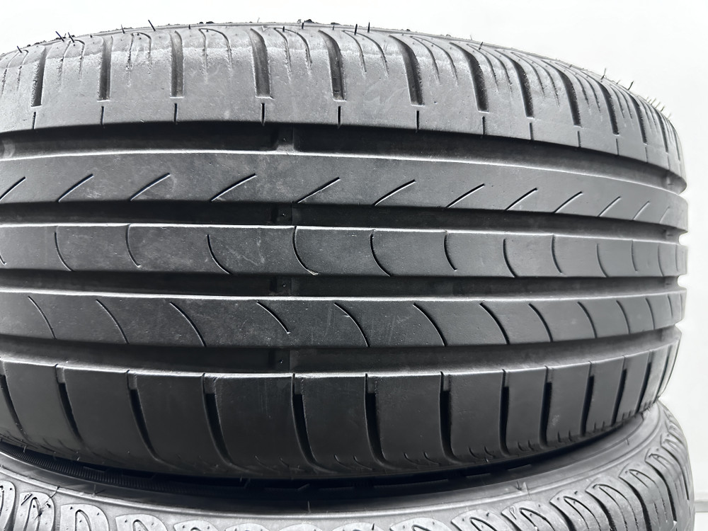 Card img