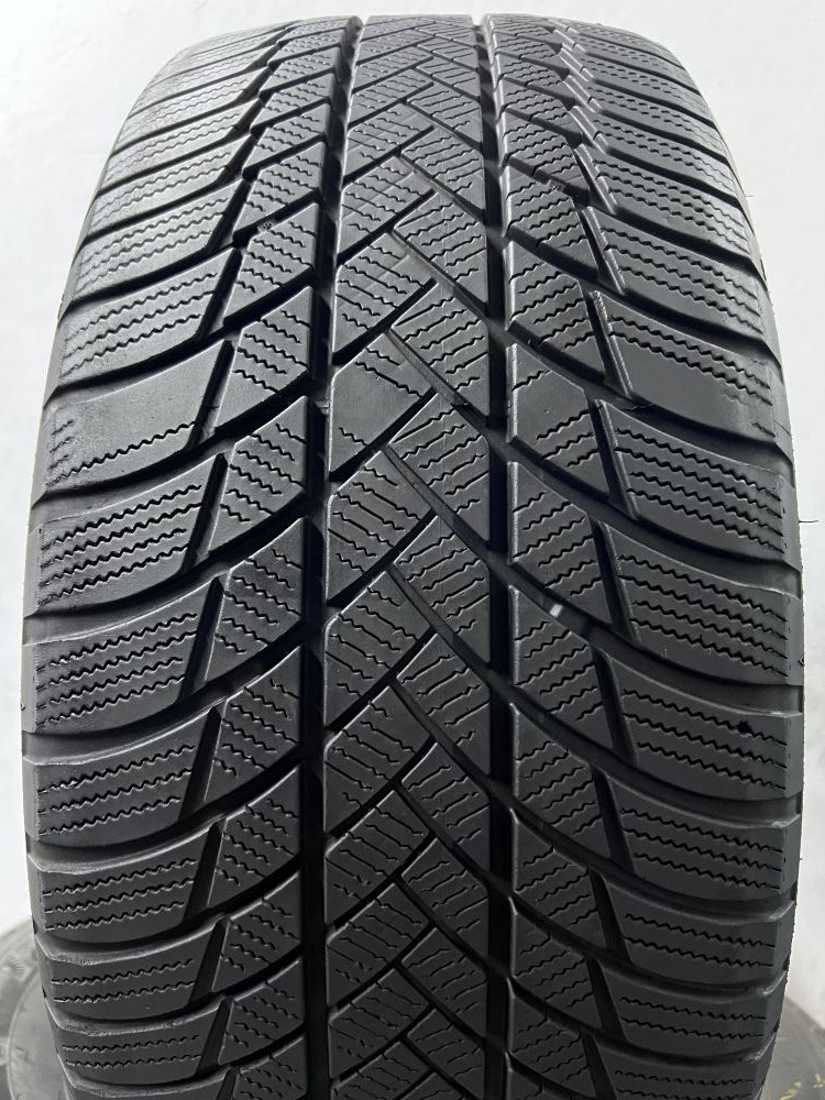 Card img